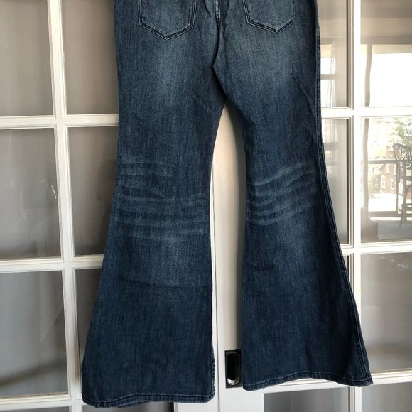 Anthropologie Bell Bottom Jeans - Picture 6 of 9